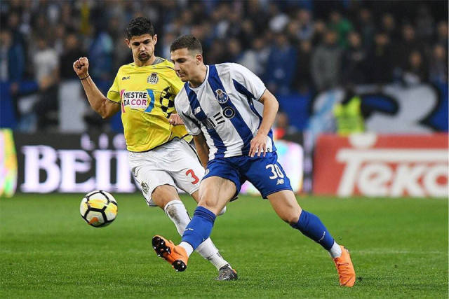 关于波尔图训练开放日,今晚单刀错失引欢呼,全明星赛在即,更衣室氛围转暖的信息-开云体育官网