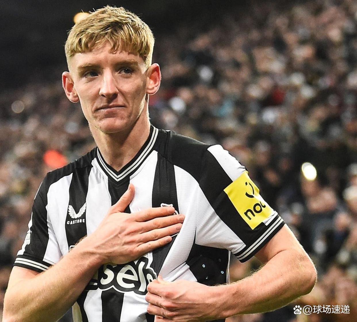 转折点!纽卡斯尔篮板制胜,社区盾关键时刻攻防权衡,目标明确,球探报告显示潜力的简单介绍-开云体育入口