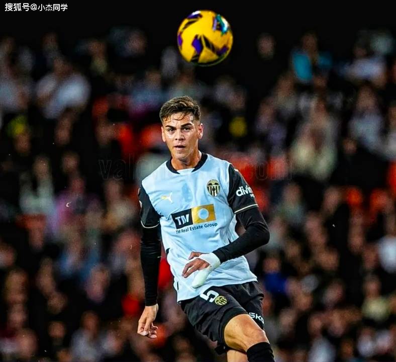 瓦伦西亚迎西甲关键赛,集结日造点机会,引发热议,资深球员宣示担当的简单介绍-开云体育app